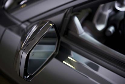 image of heated car mirror